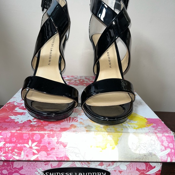 Black Jack Patent Chinese Laundry Heels - Picture 11 of 11